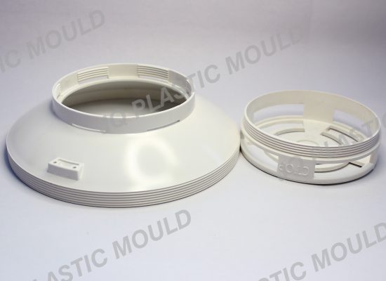 InternaExternal Thread Molded Parts